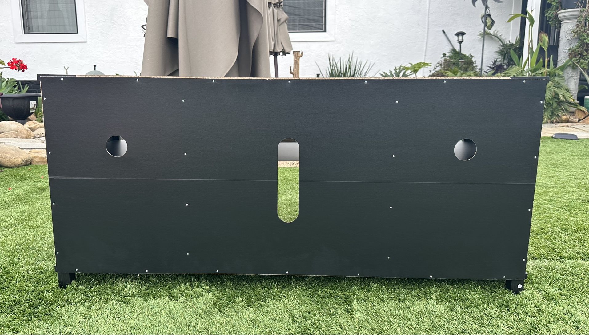 Mainstays Parsons TV Stand for TVs up to 50", Black Oak for Sale in El