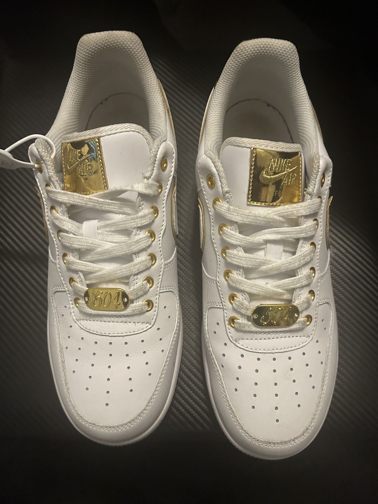 Near Me New Orleans Nike Store 24+ Thousand Logo Nike Royalty-Free