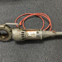Ridgid 700 Pipe Threading Machine  