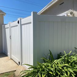 Vinyl Fence 