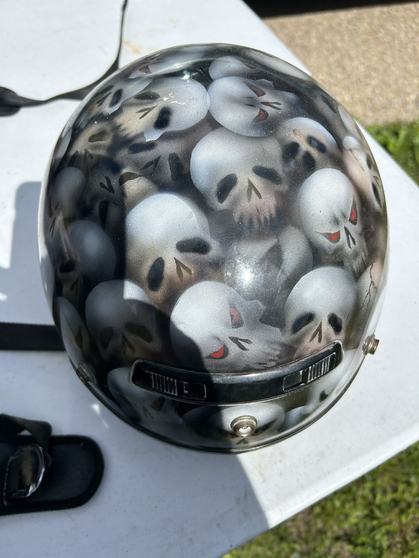 skull motorcycle helmet XL 