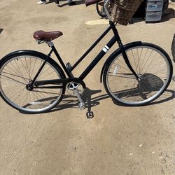 Bike Sole.  size 28.  like new