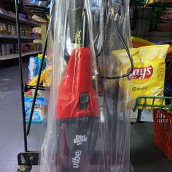 New Small Vaccum Dirt Devil