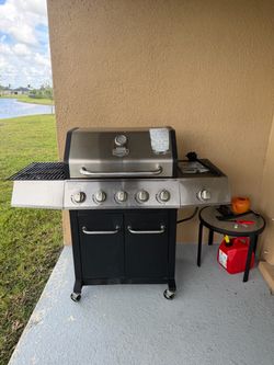 Gas Grill with Side Burner and Cabinet