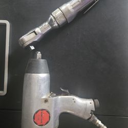 Craftsman Air Impact 1/2 And Ratchet 