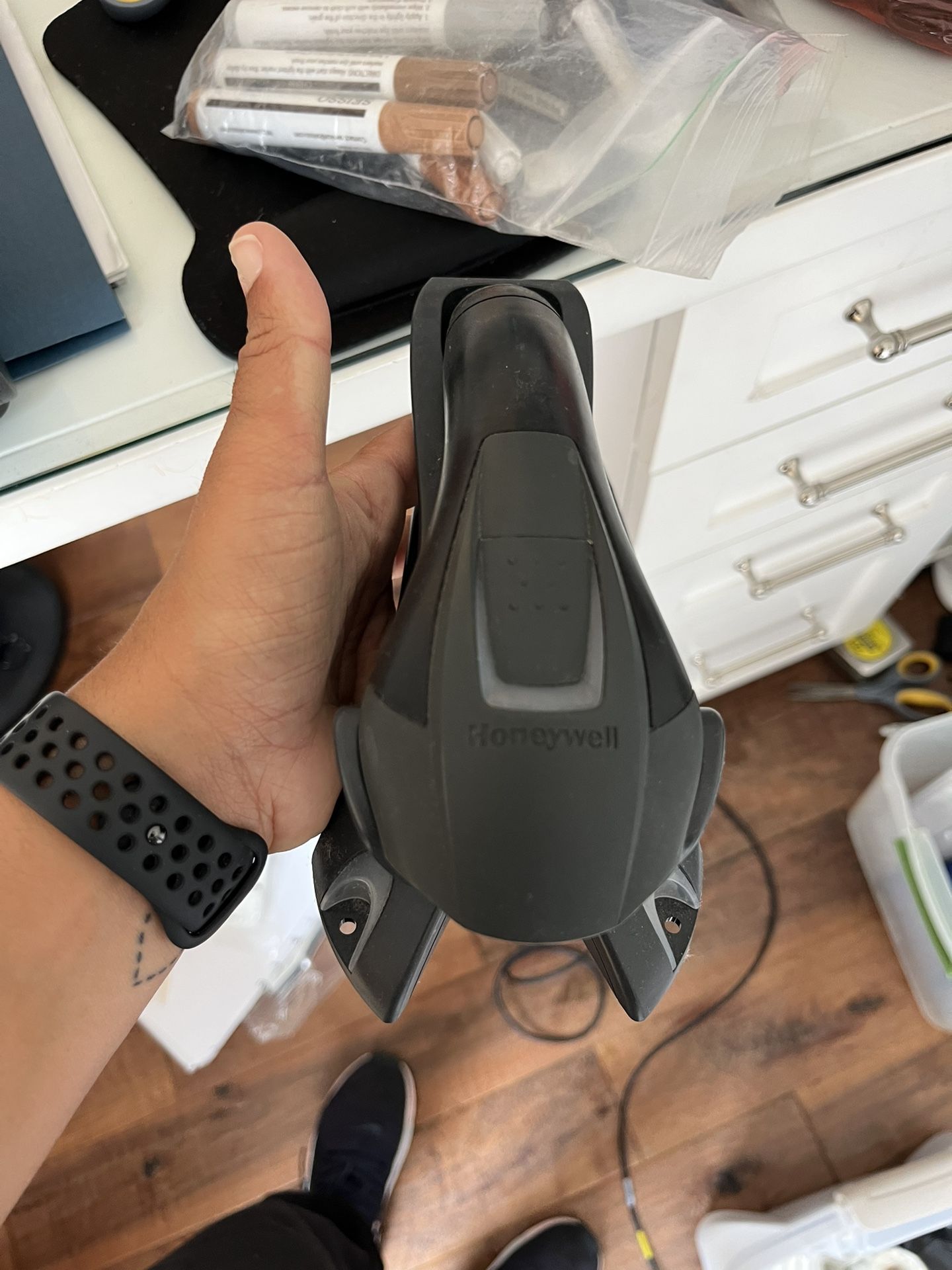 Honeywell Barcode Scanner With Stand Cradle