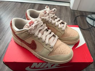 Nike Dunk Low Low-Top Sneakers Women Size 7.5