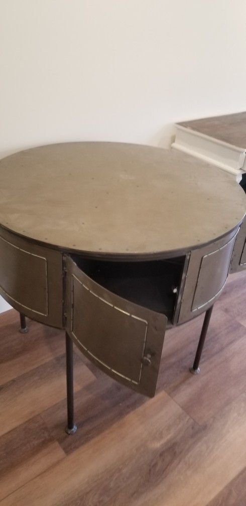 Fantastic Round Cabinet Table For In Mill Valley Ca Offerup Fantastic Round Cabinet Table For, Round Table Mill Valley
