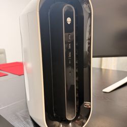 Alienware Aurora R10