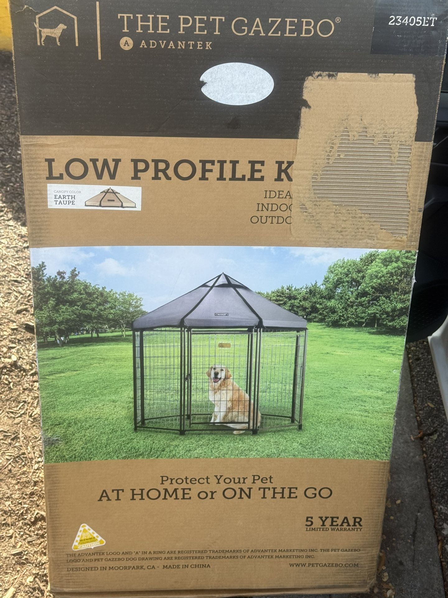 5ft Dog Kennel Indoor/outdoor With Canopy