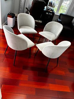 Kitchen dining chairs