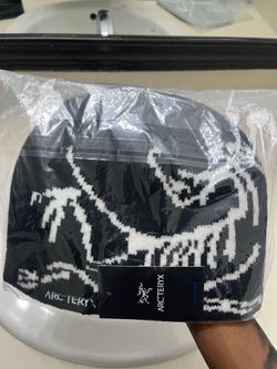 Arc’teryX beanie