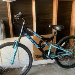 Womens Mountain Bike 
