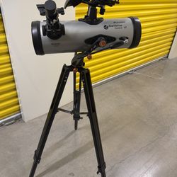 •CELESTRON StarSense Explorer™ LT 114AZ