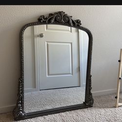 Dresser/vanity Mirror