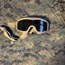 ESS NVG Profile Goggles – Coyote Brown – Military Surplus