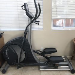 Epic EX-1000 - Commercial Pro Eleptical Exercise Machine