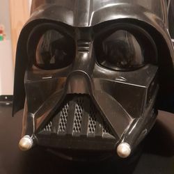 Darth vader helmet
