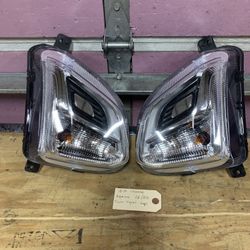 2018-2020 Chevrolet Equinox Left And Right Turn Signal Lamps OEM