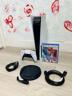 PlayStation 5  - Disc Version - 825GB  , Bonus 1 Game  NBA2K22 ( Used )