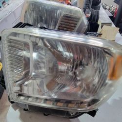 Tundra Headlights