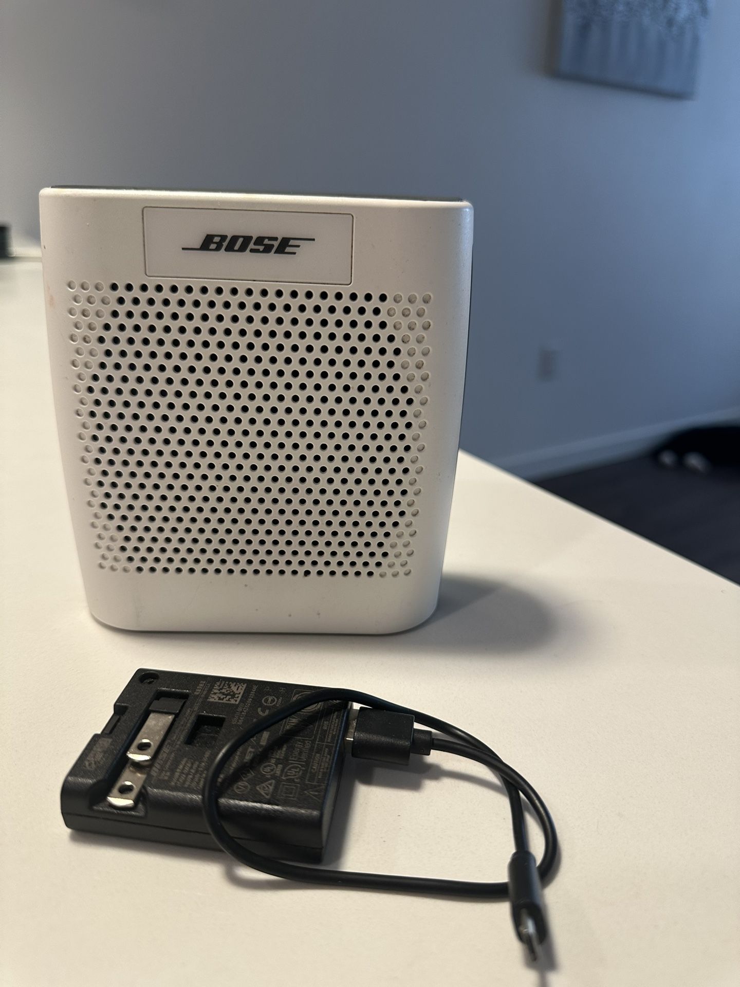Moving In 2 Weeks Need To Sell-Bose Mini SoundLink Wireless Speaker