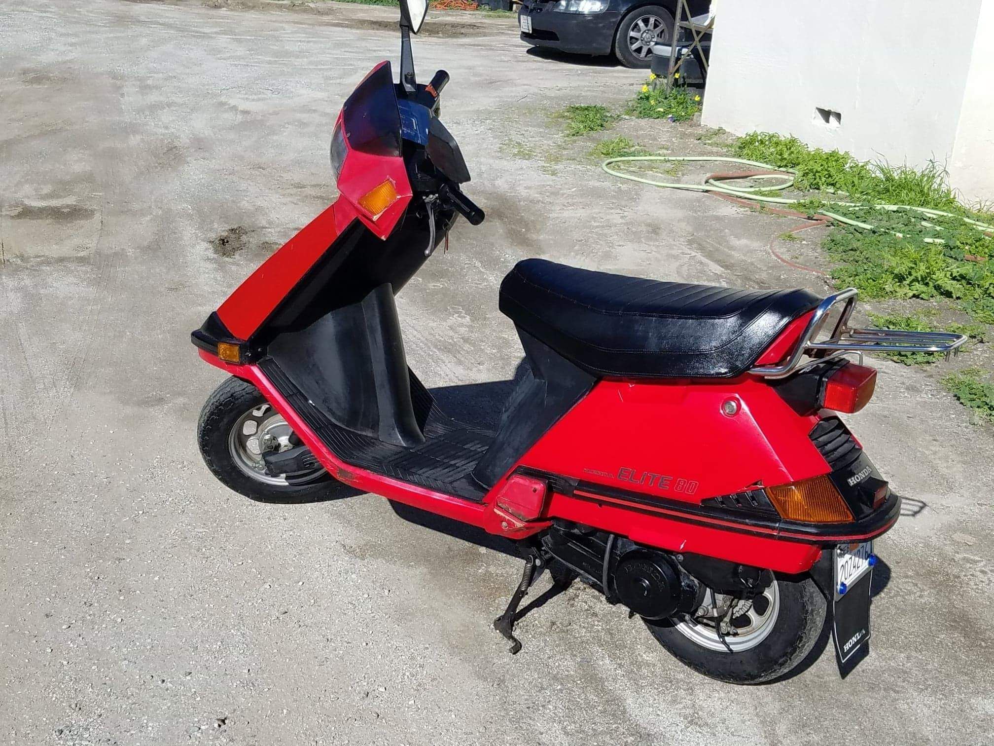 1986 HONDA CH80 ELITE SCOOTER low miles for Sale in San Jacinto, CA