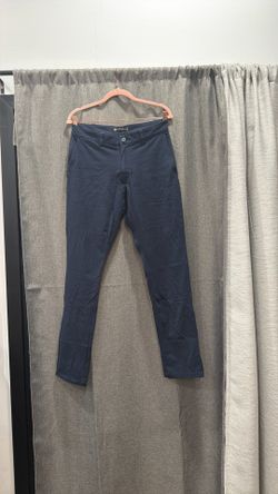TravisMathew Men’s Navy Performance Golf Pants Size 30 Stretch Chino