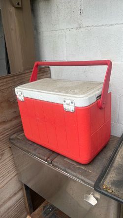 Ice chest