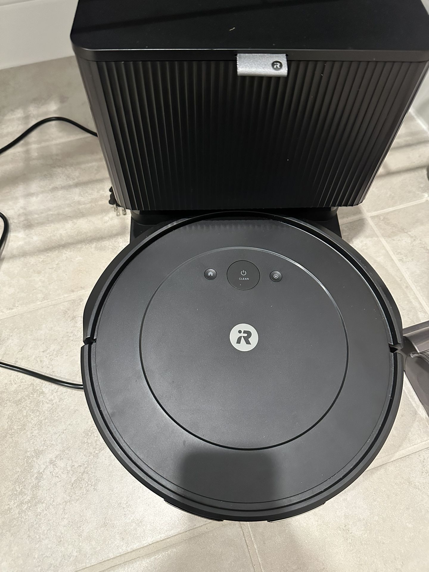 Brand New Roomba Combo Essential 2 + Auto-Empty Station