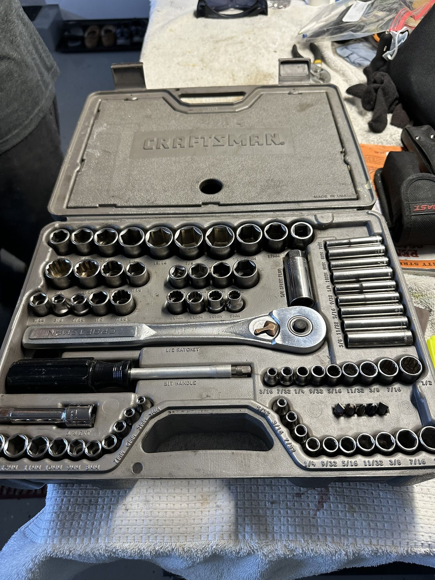 Craftsman 76 Pc Tool Set