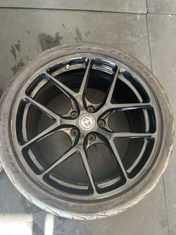 Pair of HRE performance R101 Wheels