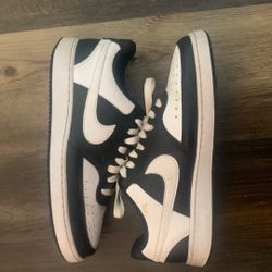 Black And White Nike 