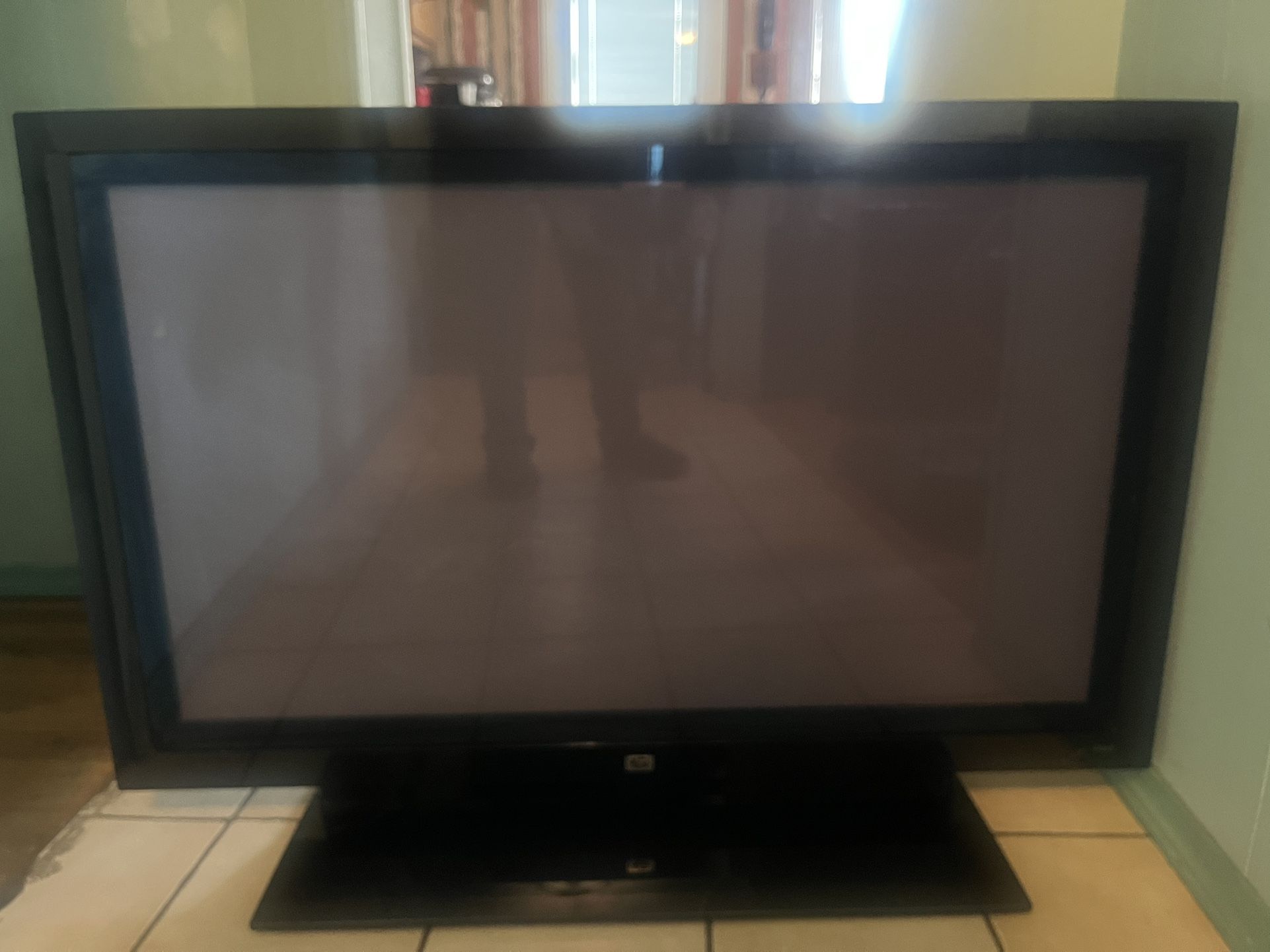 40” HD HP TV
