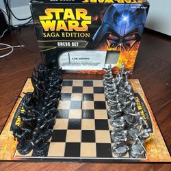 Star Wars Saga Edition Chess Set