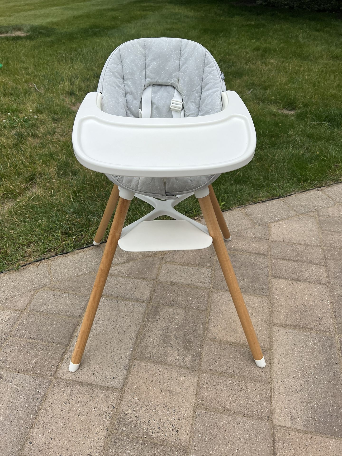 Lalo 3-in-1 High Chair 