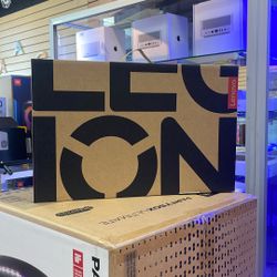 15”Lenovo Ci9 32Ram 1TB SSD RTX 5070