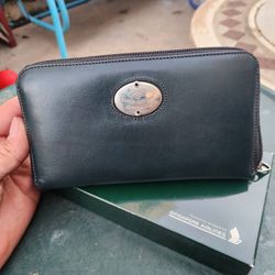 Dark Green Louis Cardini Australian Leather Zipper Wallet Singapore Airlines