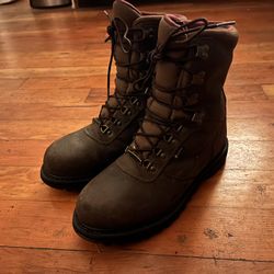 Men’s 9.5 Cabelas Leather Insulated Gortex Hiking/hunting Boots. 