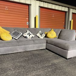 🏠🚚FREE DELIVERY!🫧 CLEANED PROFESSIONALLY!  Grey Sectional TO YOUR HOME!!