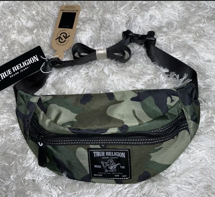 True Religion Men’s Camo Logo Esox Adjustable Strap Belt Bag NWT R.P $40