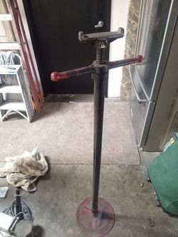 Transmission support post