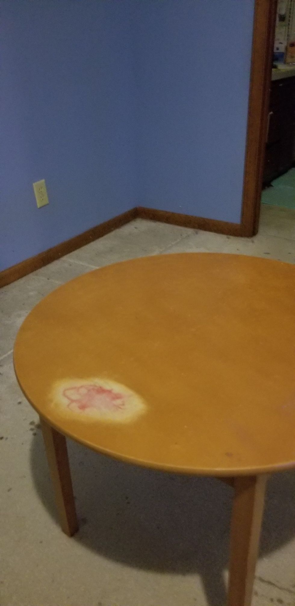 Free Small round table