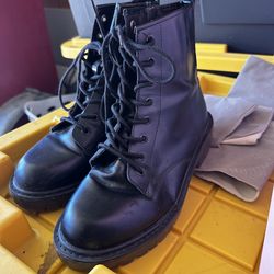 Black boots