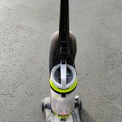 Bissell CleanView Swivel Pet Upright Vacuum (Model 2252L)
