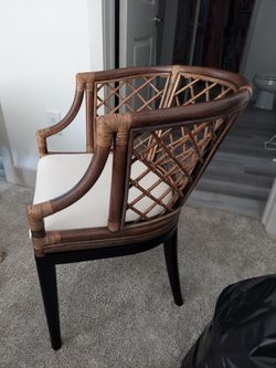 Dining chairs / accent chairs