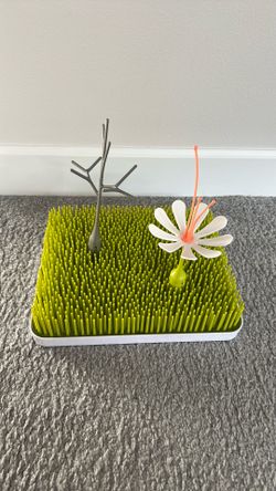 Like New Boon Lawn Drying Rack Stem and Twig Bundle