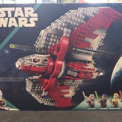 Lego Star Wars - Ahsoka Tano's T-6 Jedi Shuttle - No Minifigures 