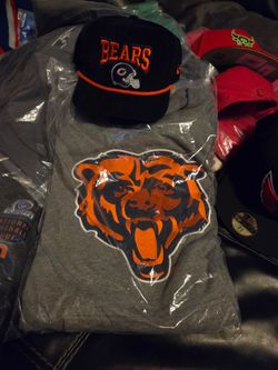 Chicago Bears NFL hoodie large and Snapback Hat Set