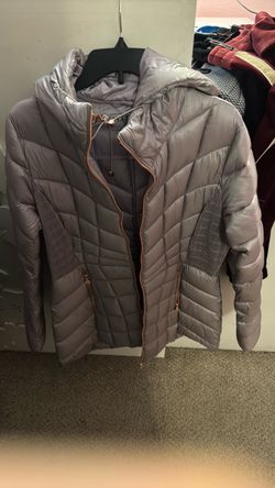 Rain jacket with hoodie